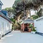Casa Blanca *