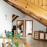 Vila Casa Blanca *